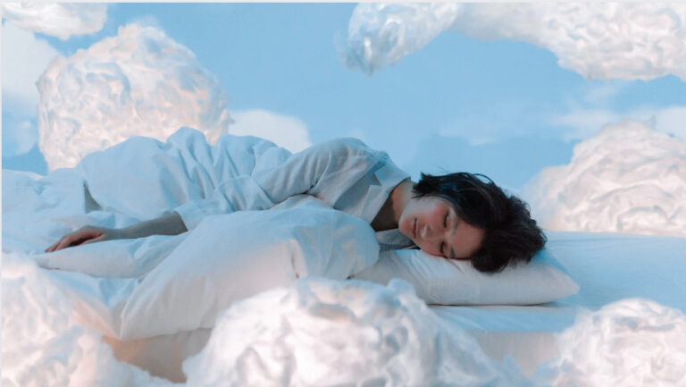 Jak poprawić jakość swojego snu? Praktyczne wskazówki dla zdrowego snu i równowagi emocjonalnej